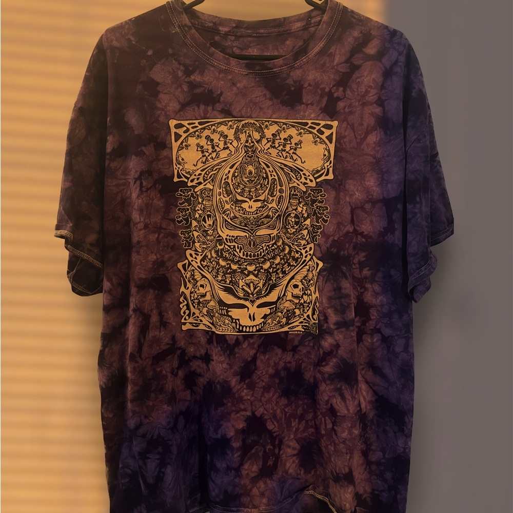 PURPLE DETAILED SKULL SHIRT // Quality Graphic Tee Unisex L-XL
